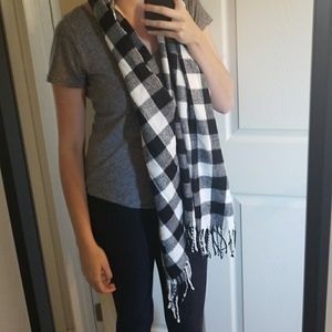 NWOT Tags Plaid Scarf